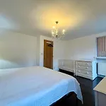 Le Point De Chute Heart Of Ste Mere *