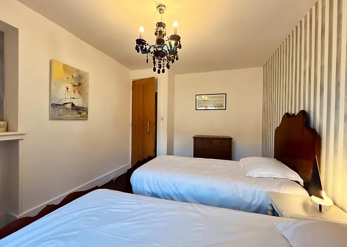 Le Point De Chute Heart Of Ste Mere